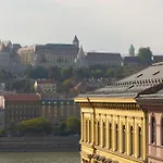 Brandnew Citycenter Flat With The View And Terrace